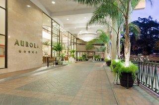 Holiday Inn Aurola