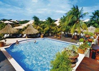 Papagayo Beach Resort