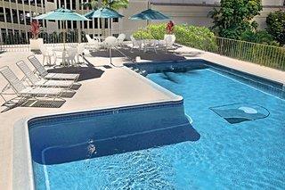 Waikiki Resort