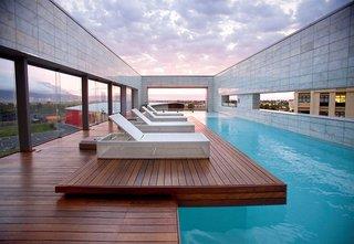 CapeTown Marriott Hotel Crystal Towers