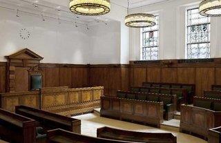 Town Hall Hotel & Apartments