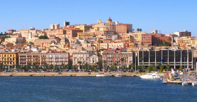 Die beste Reisezeit für Sardinien erfahren Sie hier bei 5vorflug.de!